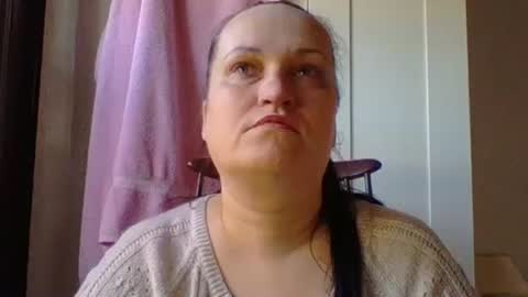 Melisa online show from February 17, 1:10 pm