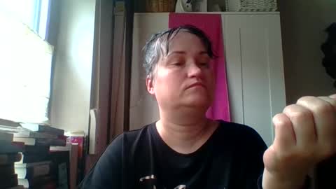 Snapshot of _squirty_pussyyy_ chatting on June 6, 6:07 am Melisa online show from June 6, 6:07 am