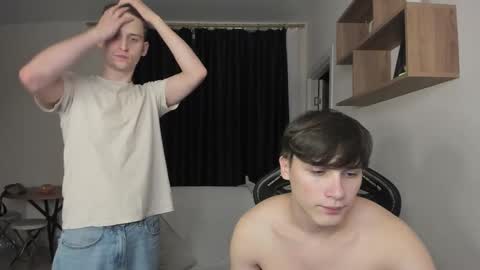 Snapshot of _stager_ chatting on October 14, 12:11 am MARKPVT IS OPEN online show from October 14, 12:11 am