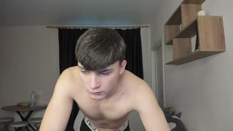 Snapshot of _stager_ chatting on November 1, 3:52 am MARKPVT IS OPEN online show from November 1, 3:52 am