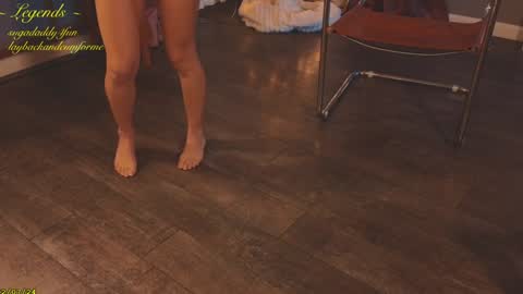 Snapshot of _stella_rose_ chatting on December 8, 3:21 am Stella online show from December 8, 3:21 am