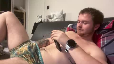 _stevie___ online show from November 10, 6:18 pm