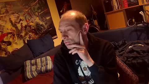 Snapshot of _svenerd87___ chatting on November 11, 11:05 pm Sven online show from November 11, 11:05 pm