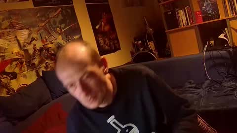 Snapshot of _svenerd87___ chatting on November 28, 4:26 am Sven online show from November 28, 4:26 am