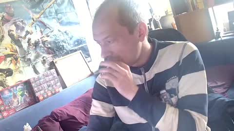 Snapshot of _svenerd_____ chatting on May 21, 12:34 pm _svenerd_____ online show from May 21, 12:34 pm