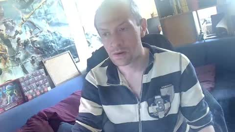 Snapshot of _svenerd_____ chatting on May 28, 11:07 am _svenerd_____ online show from May 28, 11:07 am