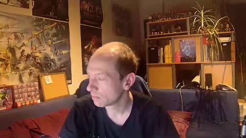 Snapshot of _svenerd_____ chatting on June 8, 10:43 pm _svenerd_____ online show from June 8, 10:43 pm
