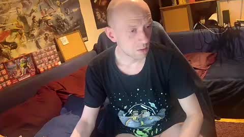 Snapshot of _svenerd_____ chatting on June 9, 11:27 pm _svenerd_____ online show from June 9, 11:27 pm