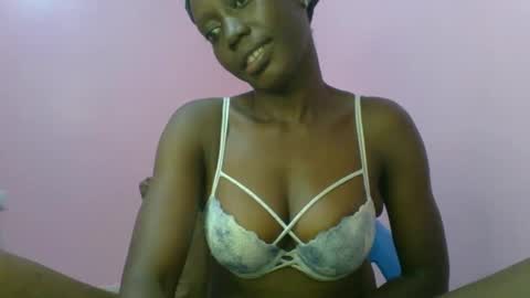 Snapshot of _sweet_gabriella chatting on December 16, 9:46 am Gabriella online show from December 16, 9:46 am