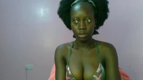 Snapshot of _sweet_gabriella chatting on October 27, 2:37 am Gabriella online show from October 27, 2:37 am