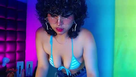 Kuromi online show from March 11, 8:20 am