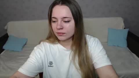 Snapshot of _sweet_lana_ chatting on December 12, 5:31 am Lana online show from December 12, 5:31 am