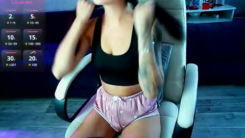 Milana   welcome to my world  online show from October 6, 7:50 am