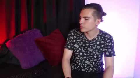 Snapshot of _tattoo_couple chatting on January 25, 5:08 pm    online show from January 25, 5:08 pm