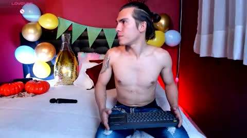 Snapshot of _tattoo_couple chatting on September 23, 3:15 pm    online show from September 23, 3:15 pm