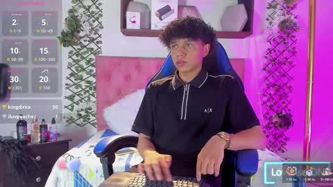 Snapshot of _taylor_black chatting on February 7, 9:40 pm Taylor online show from February 7, 9:40 pm