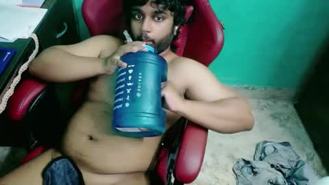 Snapshot of _telugu_boy chatting on March 14, 1:44 am _telugu_boy online show from March 14, 1:44 am
