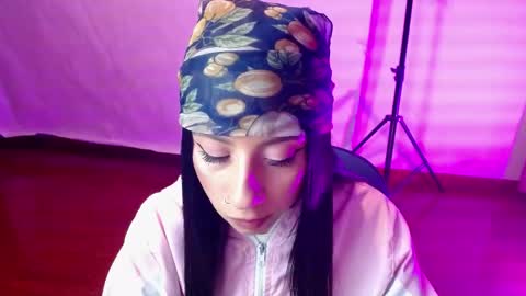 _the_dark_side_of_the_moon_ online show from April 22, 2:36 am