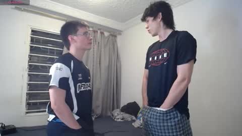 Scot y Patrick online show from November 13, 11:58 pm