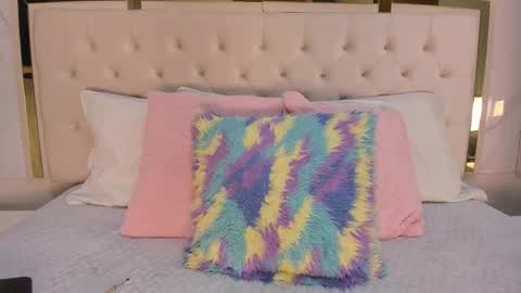 Rousse  online show from November 27, 7:27 pm