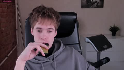 _tokyo_ghoul online show from January 17, 10:11 am