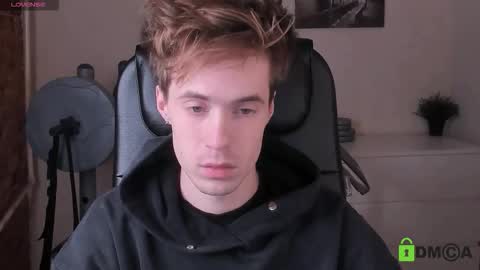 _tokyo_ghoul online show from October 5, 5:06 am