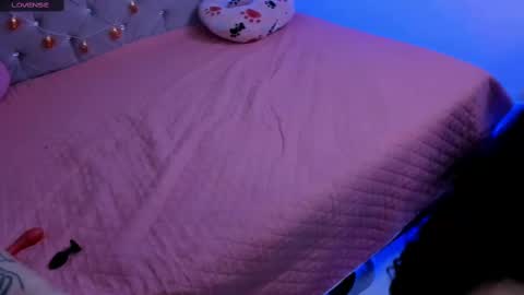 Snapshot of _tommyandgrace chatting on February 27, 7:44 am Tommy and Grace online show from February 27, 7:44 am