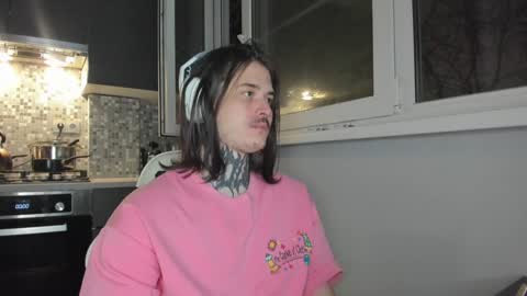 Snapshot of _torfin_ chatting on December 22, 9:31 pm _torfin_ online show from December 22, 9:31 pm