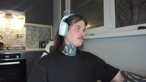 Snapshot of _torfin_ chatting on January 2, 8:35 pm _torfin_ online show from January 2, 8:35 pm