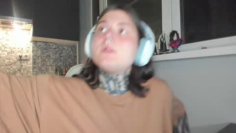 Snapshot of _torfin_ chatting on February 16, 10:10 pm _torfin_ online show from February 16, 10:10 pm