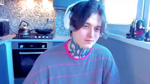 Snapshot of _torfin_ chatting on February 3, 6:40 am _torfin_ online show from February 3, 6:40 am