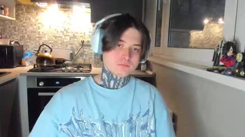 Snapshot of _torfin_ chatting on February 10, 5:11 am _torfin_ online show from February 10, 5:11 am