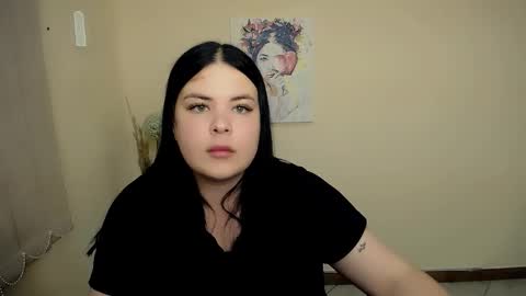 Snapshot of _trisha_li chatting on September 9, 3:00 pm Trisha online show from September 9, 3:00 pm