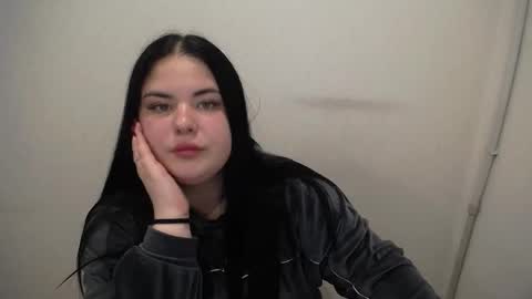 Trisha online show from October 30, 2:40 pm