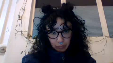 _tutti_frutti_ online show from February 7, 5:20 am