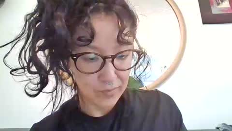 _tutti_frutti_ online show from October 21, 11:38 pm