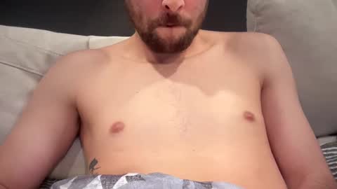 Snapshot of _ur_happy_meal chatting on February 22, 4:07 am DJ online show from February 22, 4:07 am