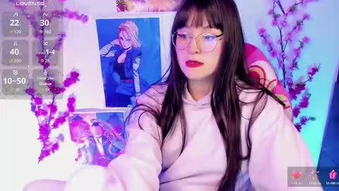 Snapshot of _urcutekitty chatting on October 13, 6:57 am online show from October 13, 6:57 am