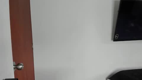 _valentina_69 online show from January 7, 10:56 pm