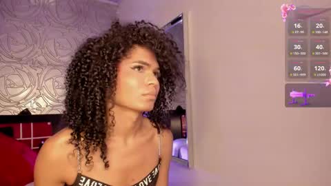 Snapshot of _vennuss_ chatting on November 17, 9:15 am Venus online show from November 17, 9:15 am