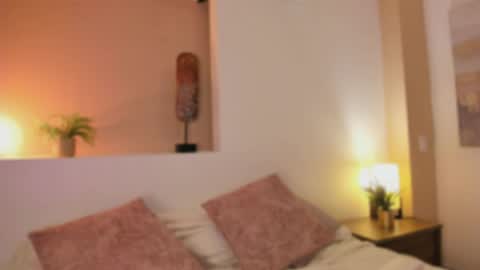 Victoria online show from April 21, 12:11 pm