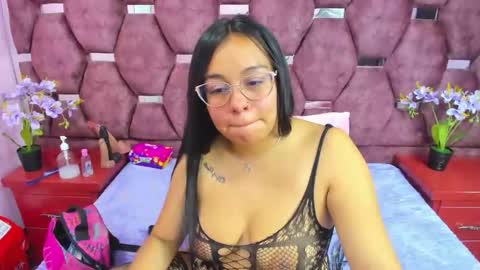 _violeta18_ online show from November 2, 2:58 am