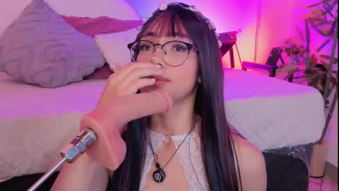   online show from March 7, 8:50 pm