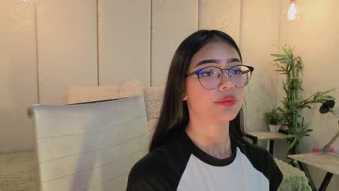   online show from April 2, 7:44 pm