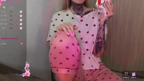 Alis online show from January 21, 6:12 pm