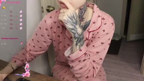 Alis online show from February 26, 4:36 am