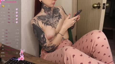 Alis online show from March 10, 6:45 pm