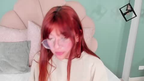 Snapshot of _vix555_ chatting on February 7, 1:36 am Vix online show from February 7, 1:36 am