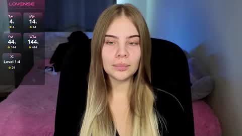 Snapshot of _wednesday_addams_ chatting on September 12, 9:42 am Vera online show from September 12, 9:42 am