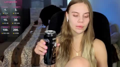 Snapshot of _wednesday_addams_ chatting on September 26, 8:18 am Vera online show from September 26, 8:18 am